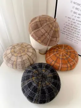  Вязаный взима от домакинството е заек вълна, дамски новата есенно-зимна корейската версия на напълно вълнена шапка на художник, британска ретро шапка с тиква